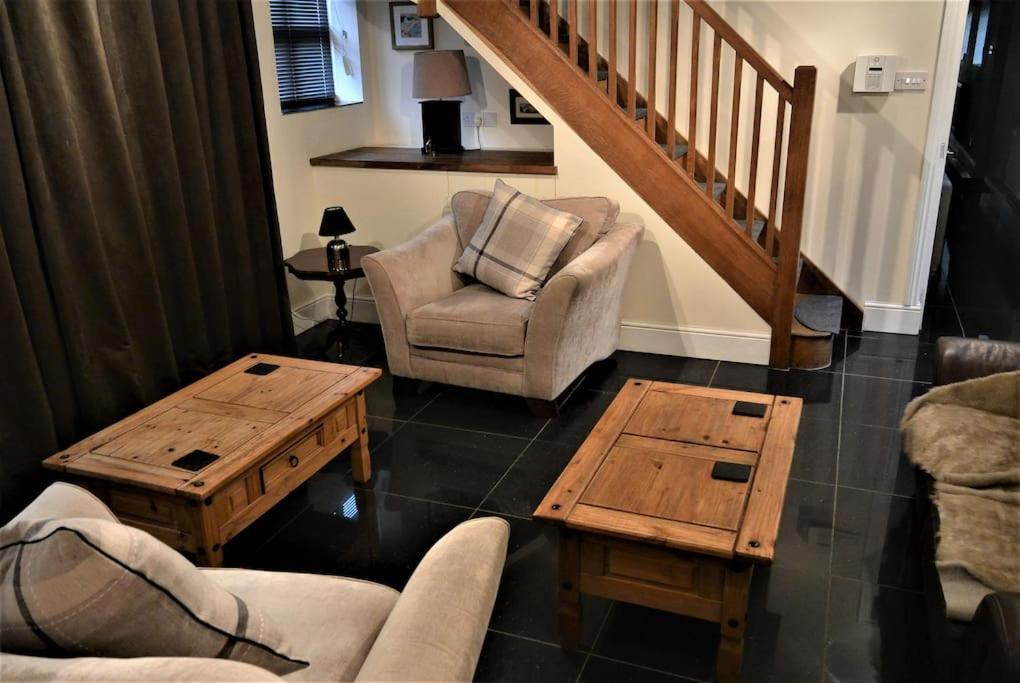Hillfields Farm Barn - A Rural Equestrian Escape Apartment Ковънтри Екстериор снимка