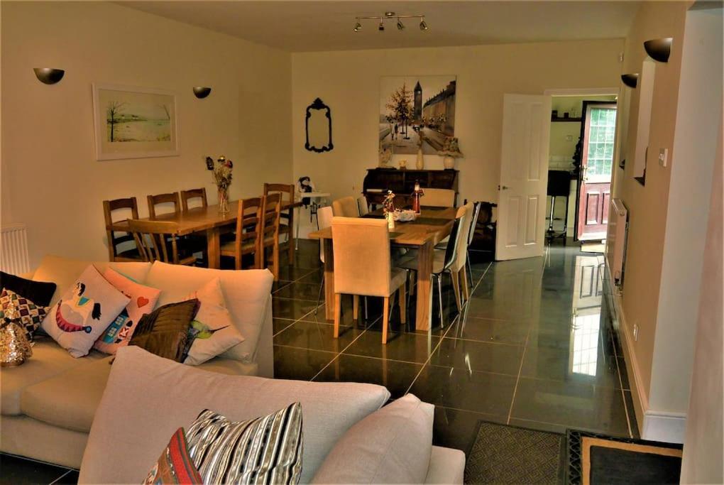 Hillfields Farm Barn - A Rural Equestrian Escape Apartment Ковънтри Екстериор снимка